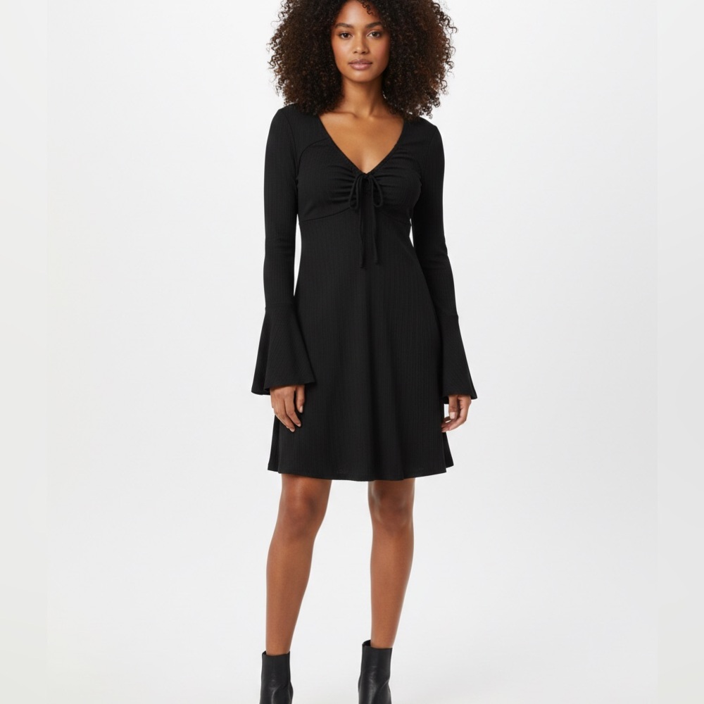 Topshop Bell Sleeved LBD Dress